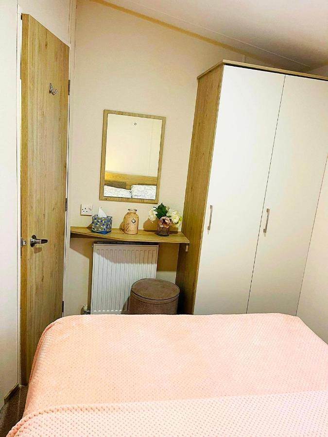 Hotel The Sunflower Luxury Caravan At Tattersall Lakes Tattershall Exteriér fotografie